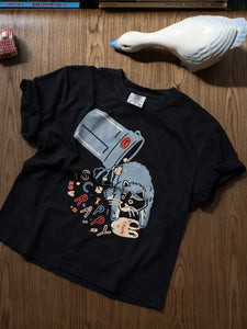 Women's Scrappy Raccoon Wide Crop T-shirt